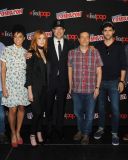 PhotocallNYCC17_032.jpg