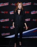 Filename=PhotocallNYCC17_80.jpg
Filesize=2038KiB
Dimensions=2000x3000
Date added=Oct 11, 2017 PhotocallNYCC17_80.jpg