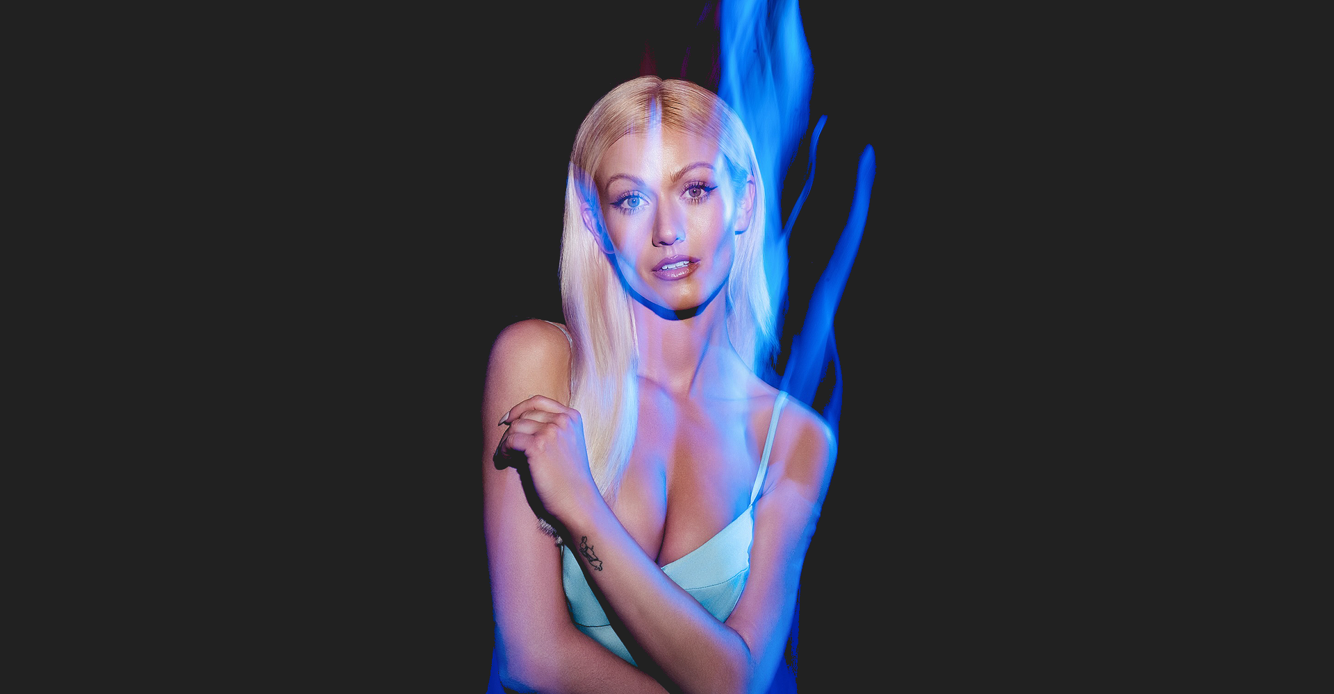 Katherine McNamara Hungary Header
